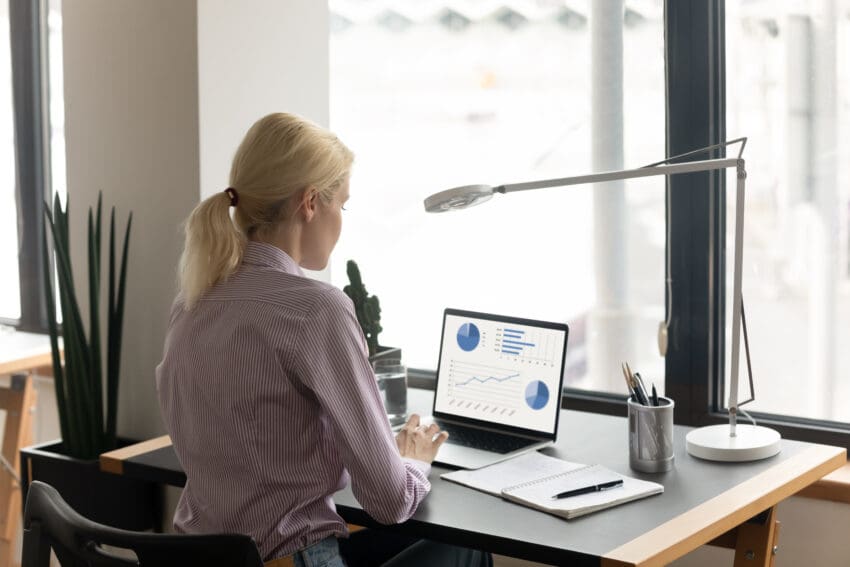 EU agrees ‘landmark’ 40% quota for women on corporate boards