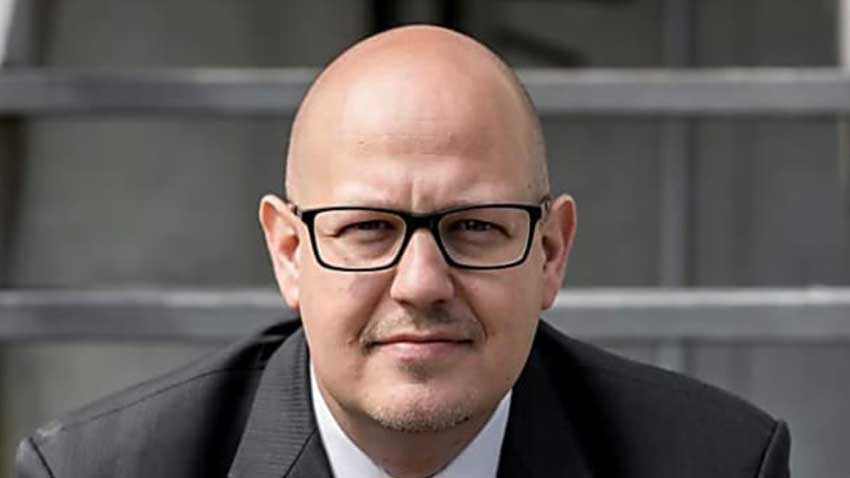 Matthew Brodacki, based in Fairfield County, Connecticut, is a highly accomplished cybersecurity leader and law enforcement professional.