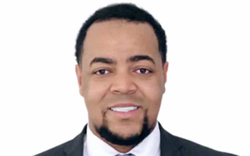Matt Evans is a financial consultant, real estate investor, and entrepreneur based in Palmdale, California. His journey is one of resilience and determination.