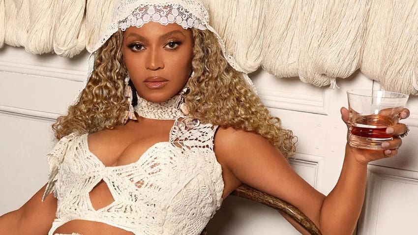 Beyoncé has acquired full control of SirDavis, the American whisky brand she established two years ago with LVMH, after the French luxury goods group sold its stake in the venture.