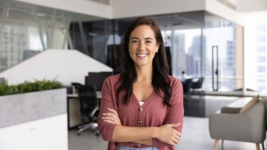 Veenoo Sharma, founder and president of The Power Diaspora Forum (TPDF), has launched a female-founder accelerator at Dubai AI Campus, offering 30 fully funded places on a six-day programme that begins on 16 November.